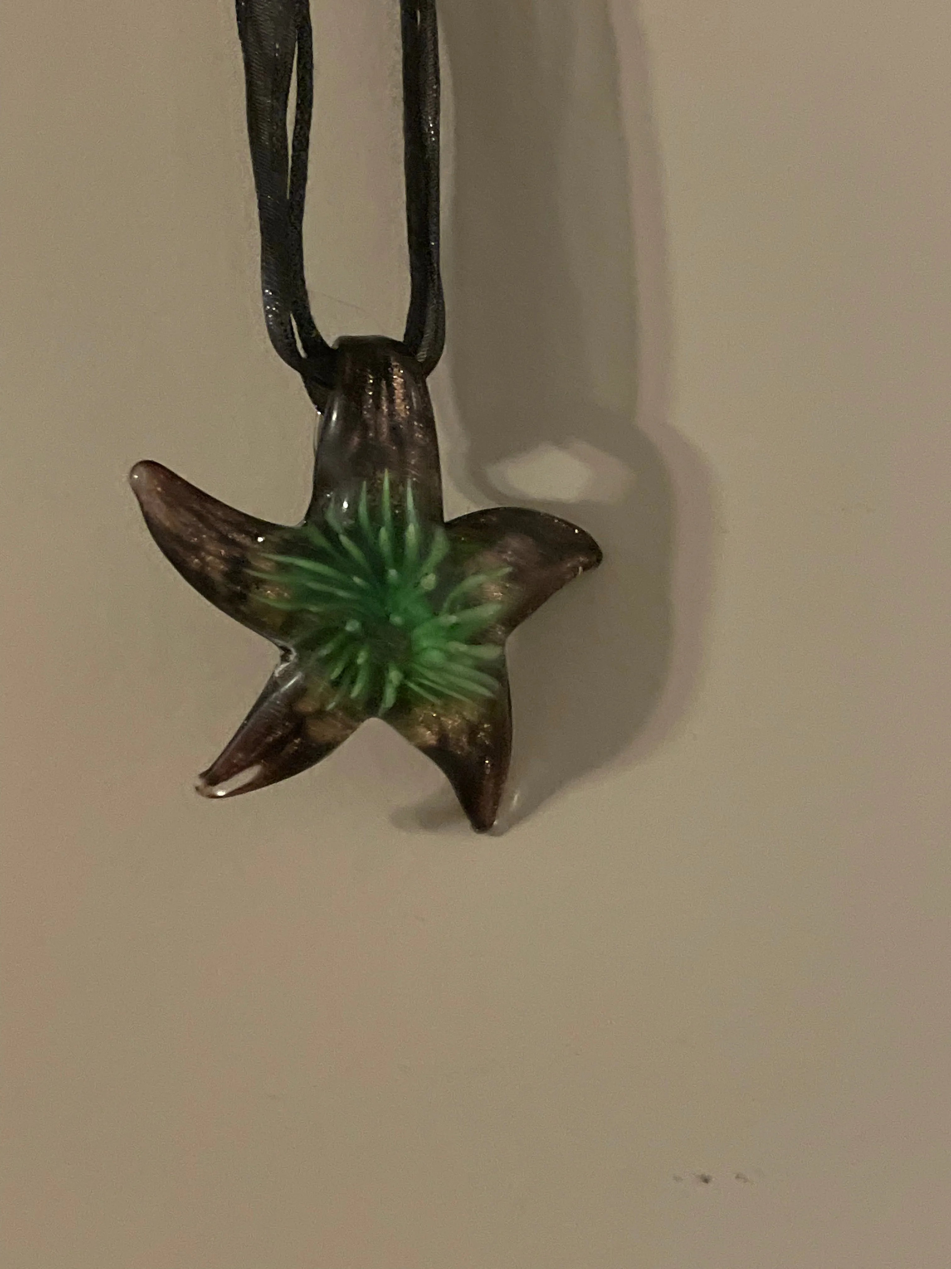 €€ Set of 2 Glass Blown Starfish Pendants Necklaces on Black Ribbon and Cord Interchangeable 3D